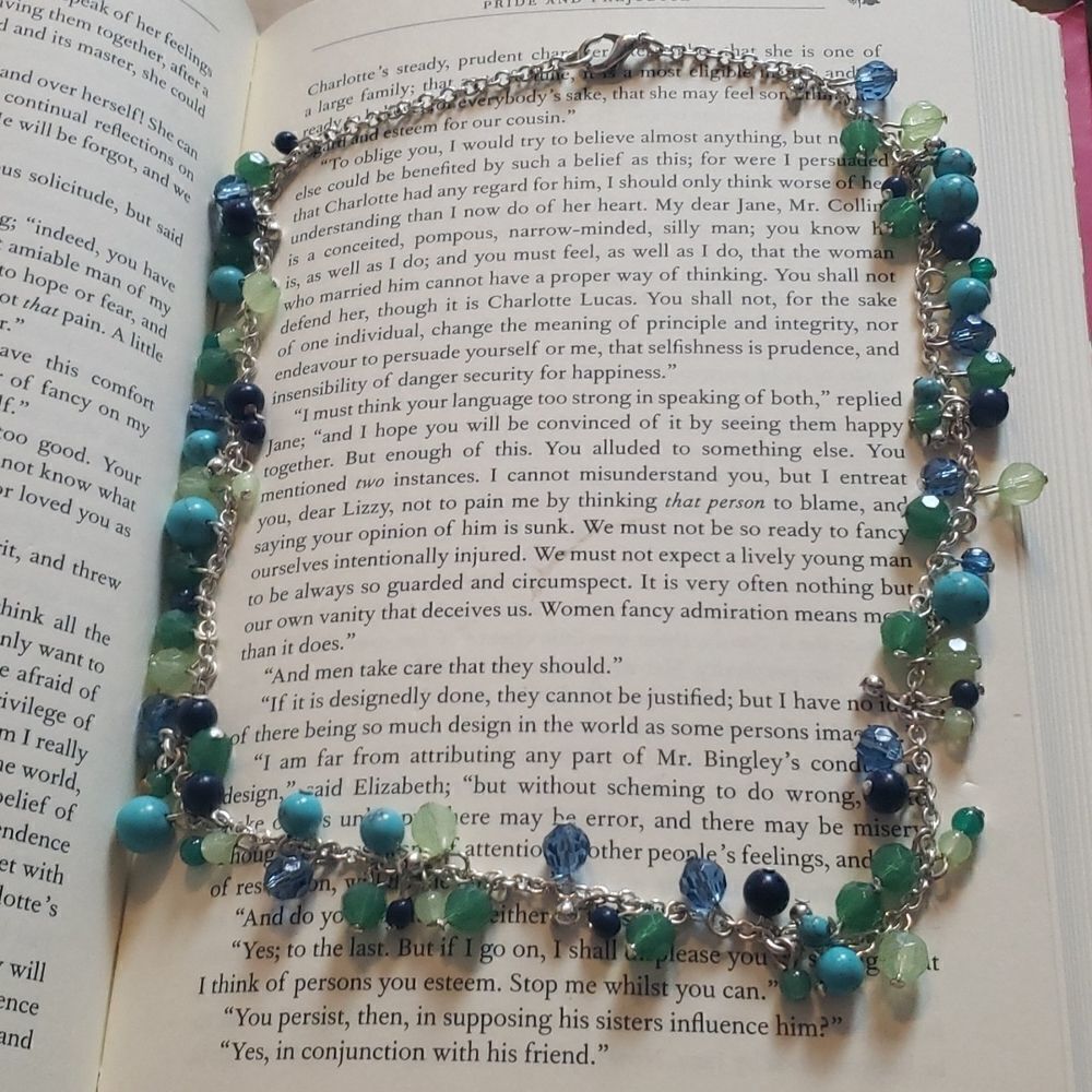 ‎Necklace